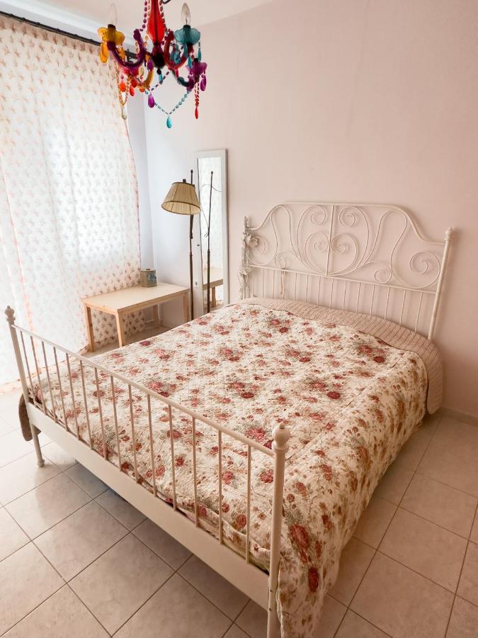 アレクサンドルポリス The Early Bird - Cosy 2-Floor House With Gardenヴィラ エクステリア 写真