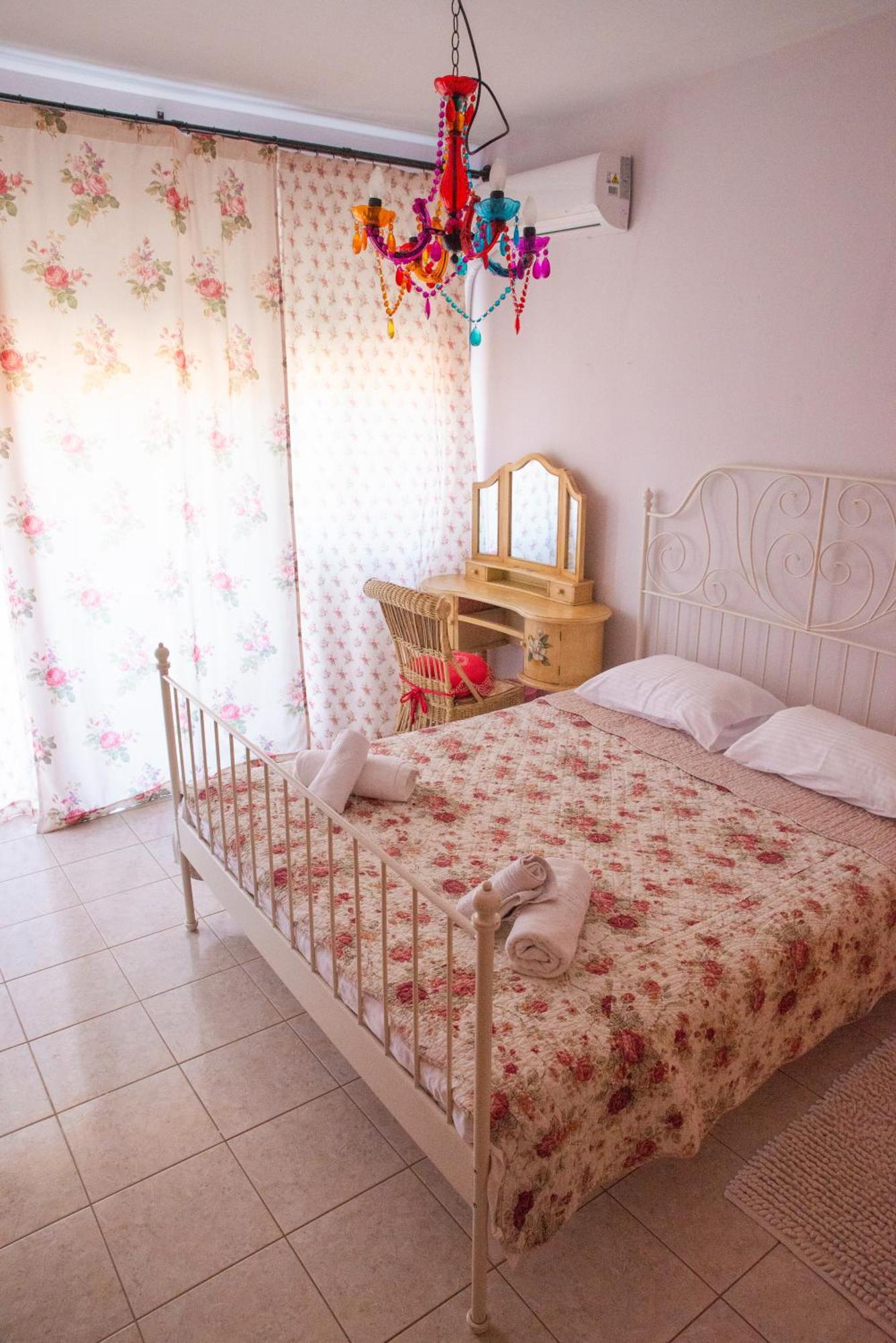 アレクサンドルポリス The Early Bird - Cosy 2-Floor House With Gardenヴィラ エクステリア 写真